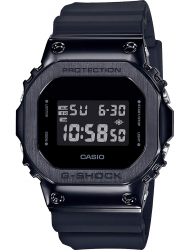 Наручные часы Casio GM-5600B-1ER
